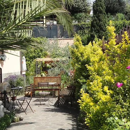 Girasolereale Bed & Breakfast 2*
